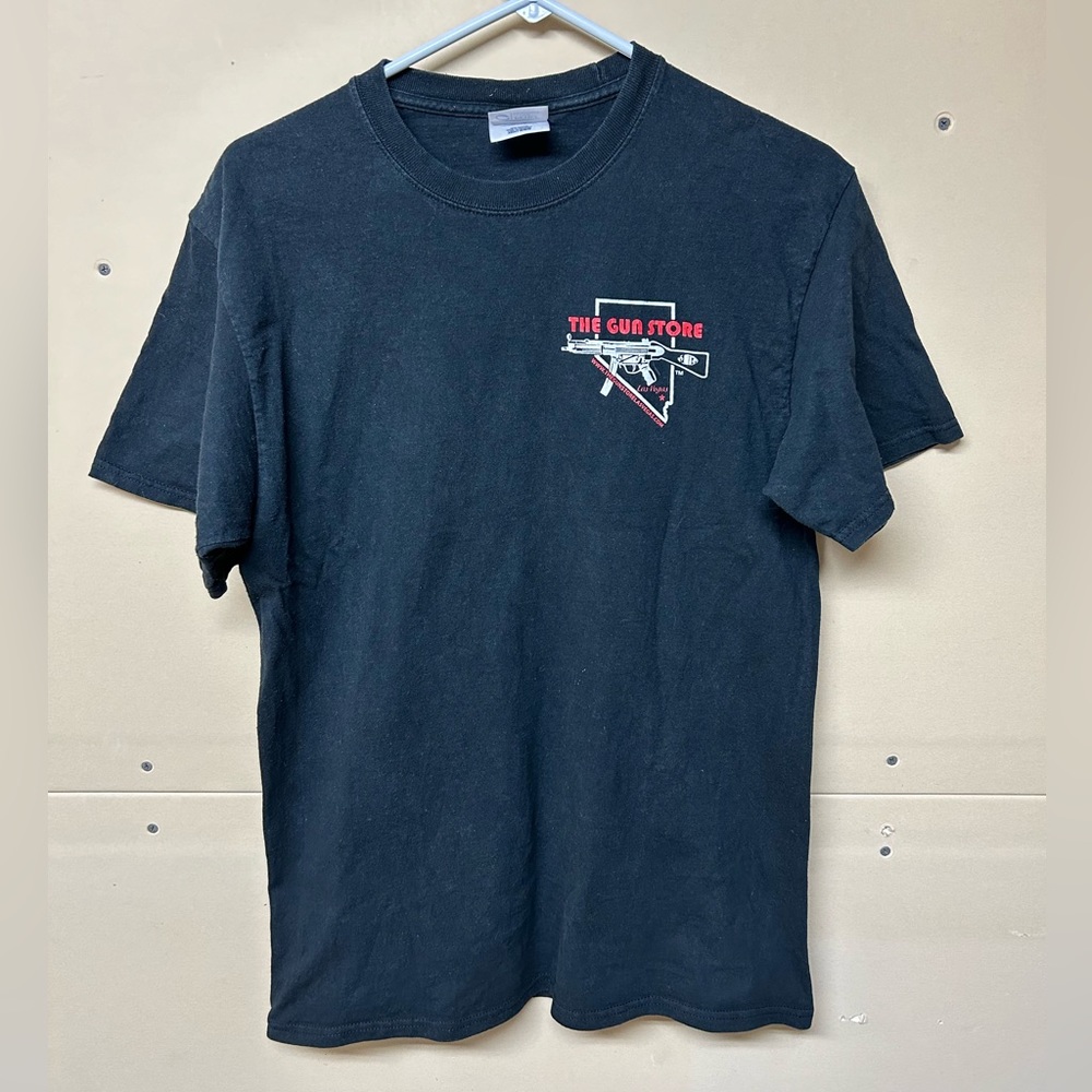 2/$30⚡️- SHIRT | Men’s “The Gun Store” shirt size medium (fits small)
